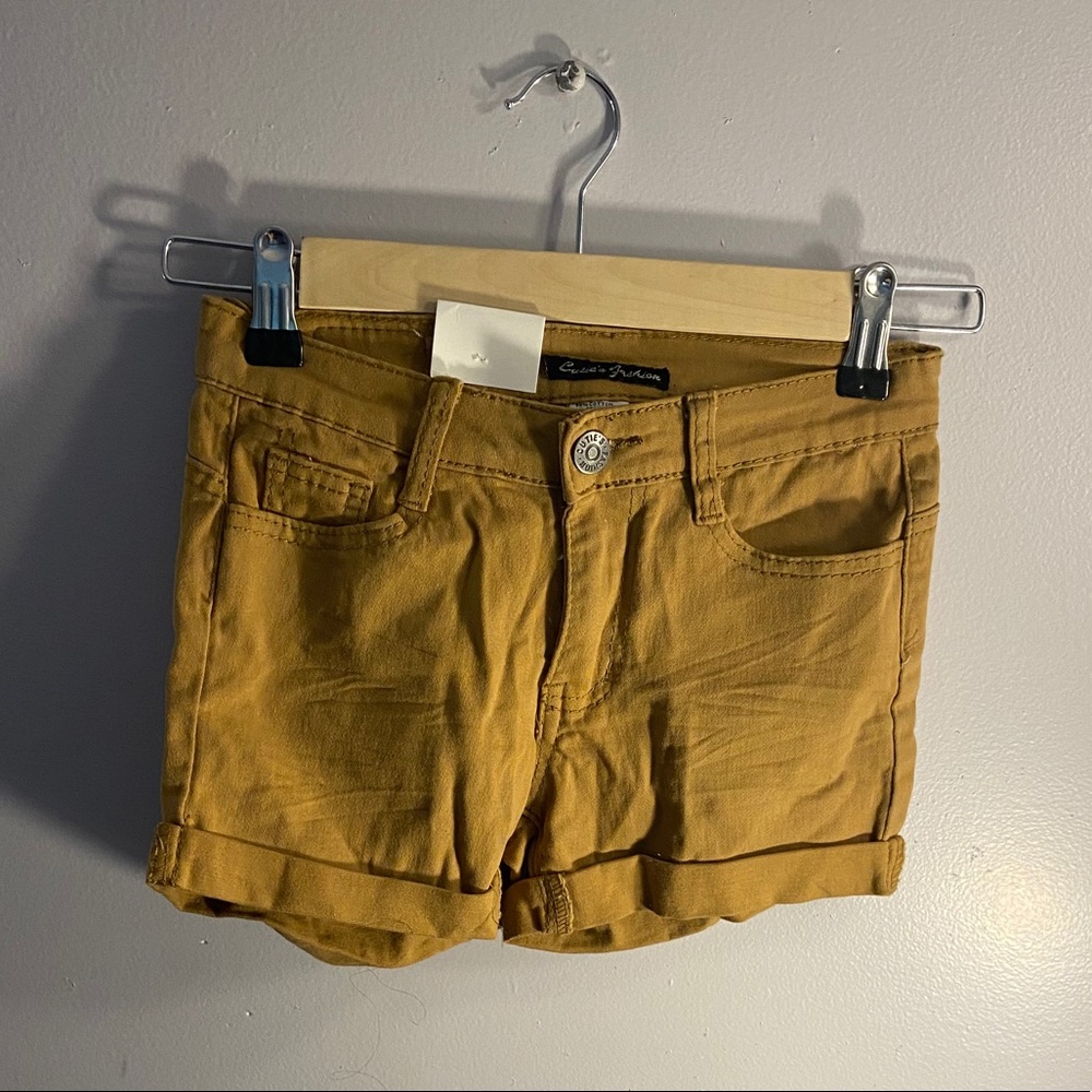 CUTIES FASHION GIRLS SHORTS SIZE 8